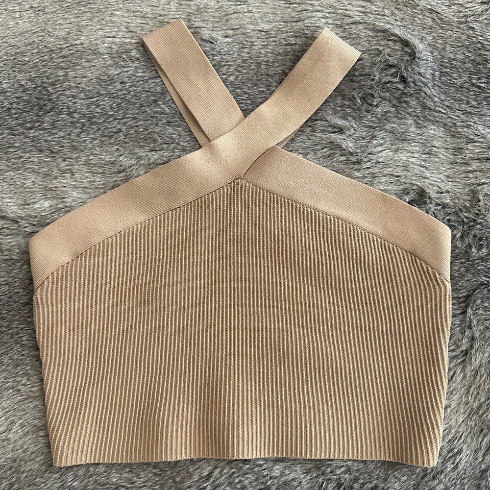 💯 Authentic NWOT Babaton Aritzia Tan Knit Crop Top Size L